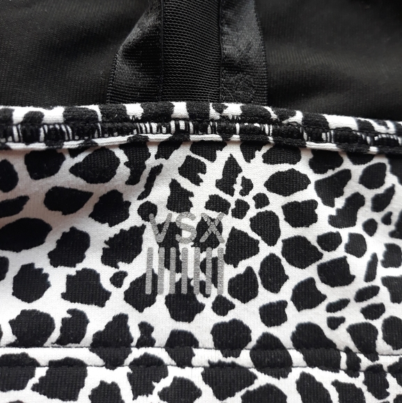 Rare Style, Y - back, Victoria's Secret Black and White Patterned Sports Bra - Picture 7 of 7